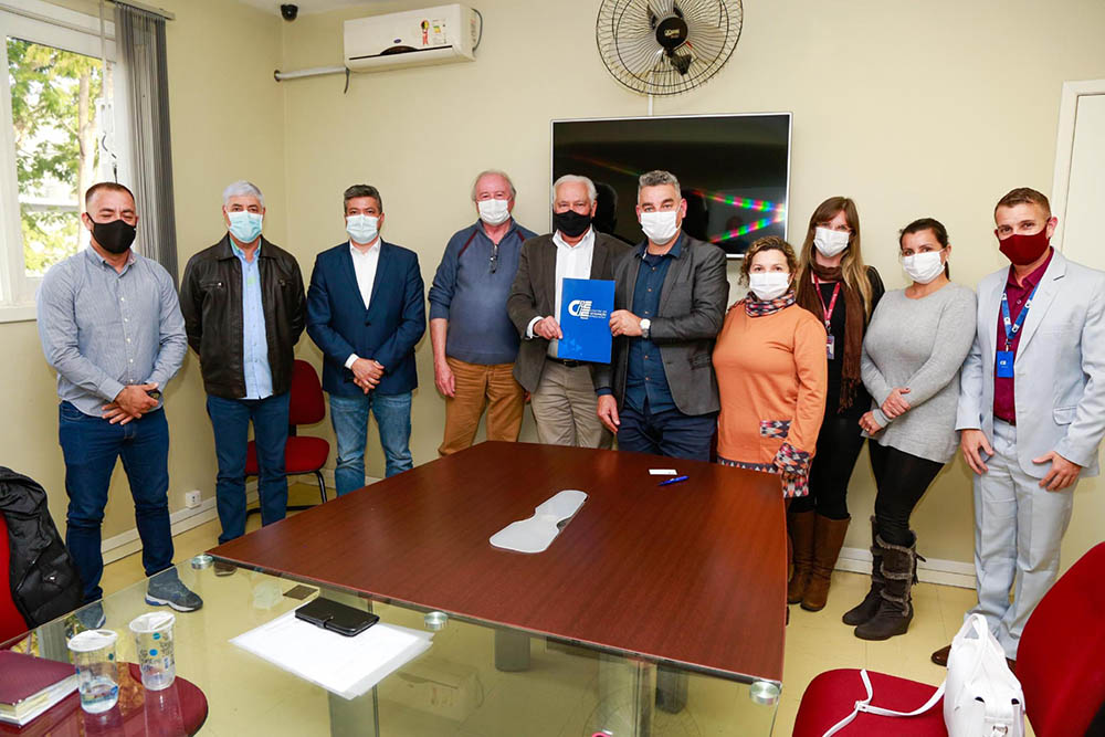 Piraquara firma parceria com o CIEE para oferta de estágios, aprendizagem e cursos 3 piraquara ciee Piraquara firma parceria com o CIEE para oferta de estágios, aprendizagem e cursos