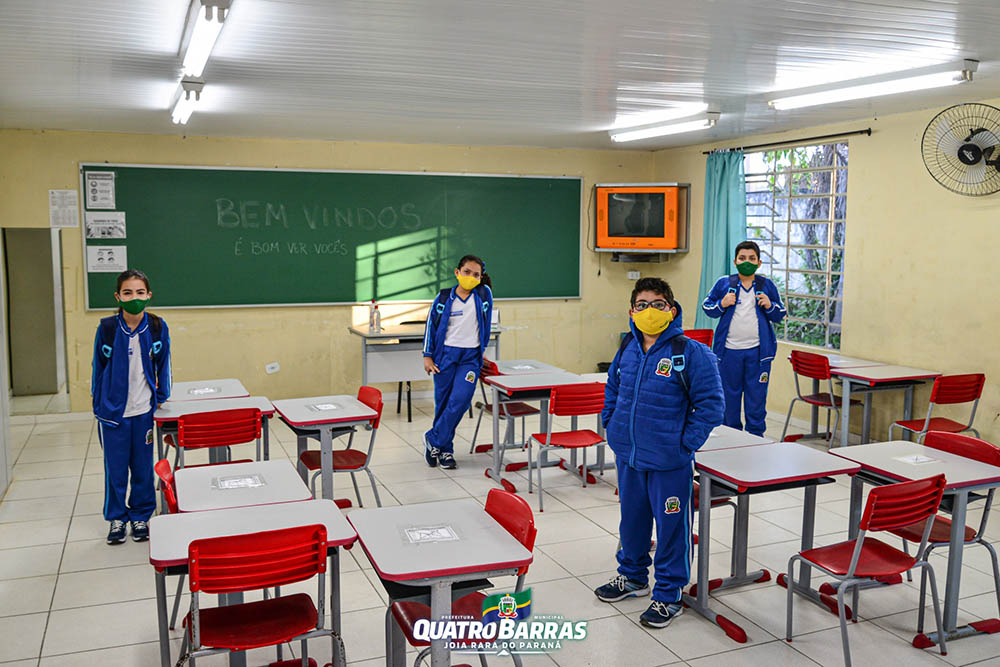 Retomada das aulas em Quatro Barras no sistema híbrido está prevista para o dia 26 7 quatro barras volta aulas Retomada das aulas em Quatro Barras no sistema híbrido está prevista para o dia 26