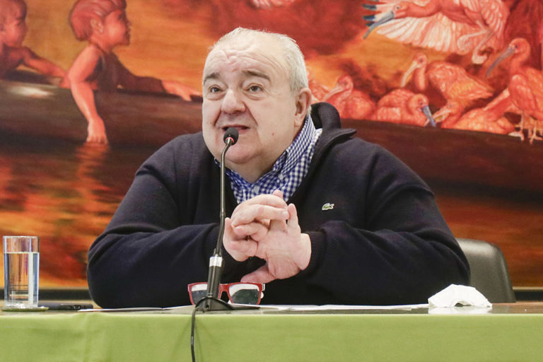 Prefeito Rafael Greca se reúne, em videoconferência, com vice-presidentes da Câmara Temática de Renovação da FNP, do qual ele é lider