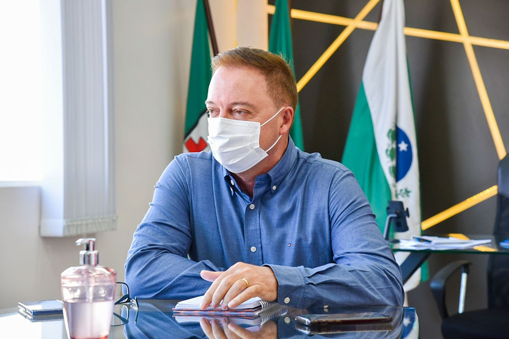 Prefeito Helder Lazarotto anuncia reforma administrativa 7 Segundo o prefeito Helder Lazarotto, as mudanças buscam manter o ritmo intenso de trabalho e, ao mesmo tempo, inspirar novas ideias