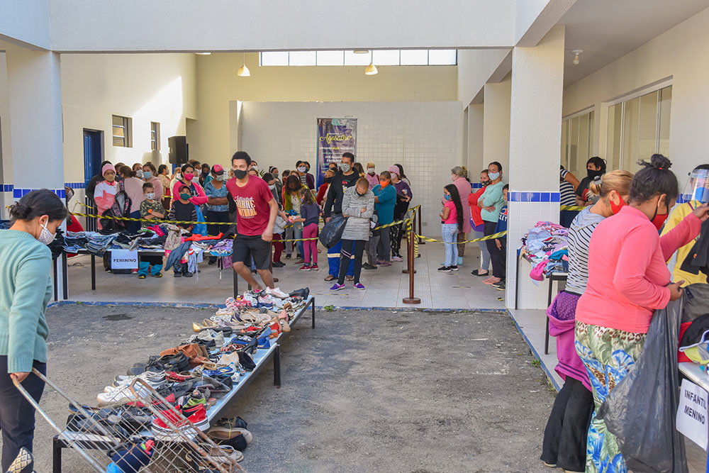 Prefeitura de Campina Grande do Sul investe cada vez mais no bairro João Paulo II 3 Doacao de Agasalho 16 Prefeitura de Campina Grande do Sul investe cada vez mais no bairro João Paulo II