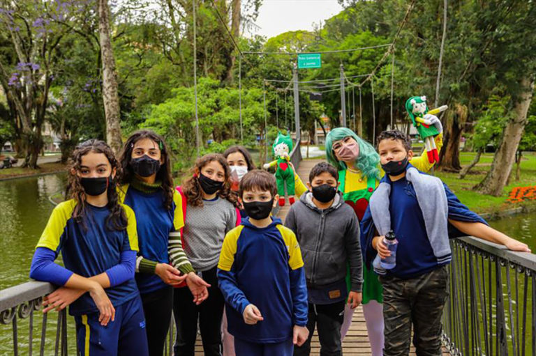 Linhas do Conhecimento no Passeio Público