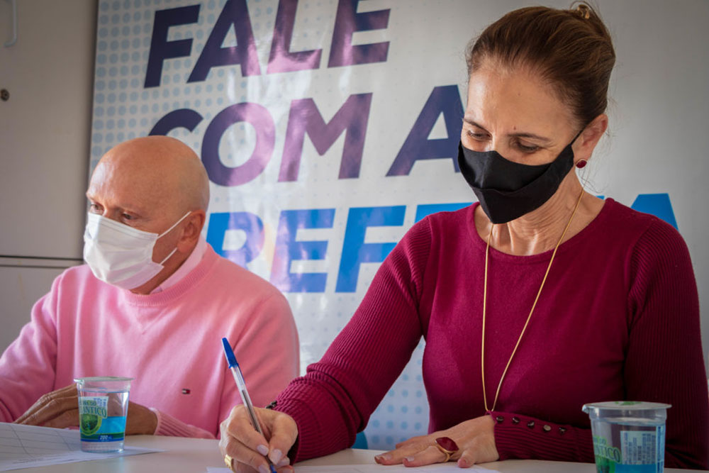 Moradores do Jardim Itália são atendidos pela prefeita Nina Singer no Gabinete Móvel 4 gabinete movel Moradores do Jardim Itália são atendidos pela prefeita Nina Singer no Gabinete Móvel