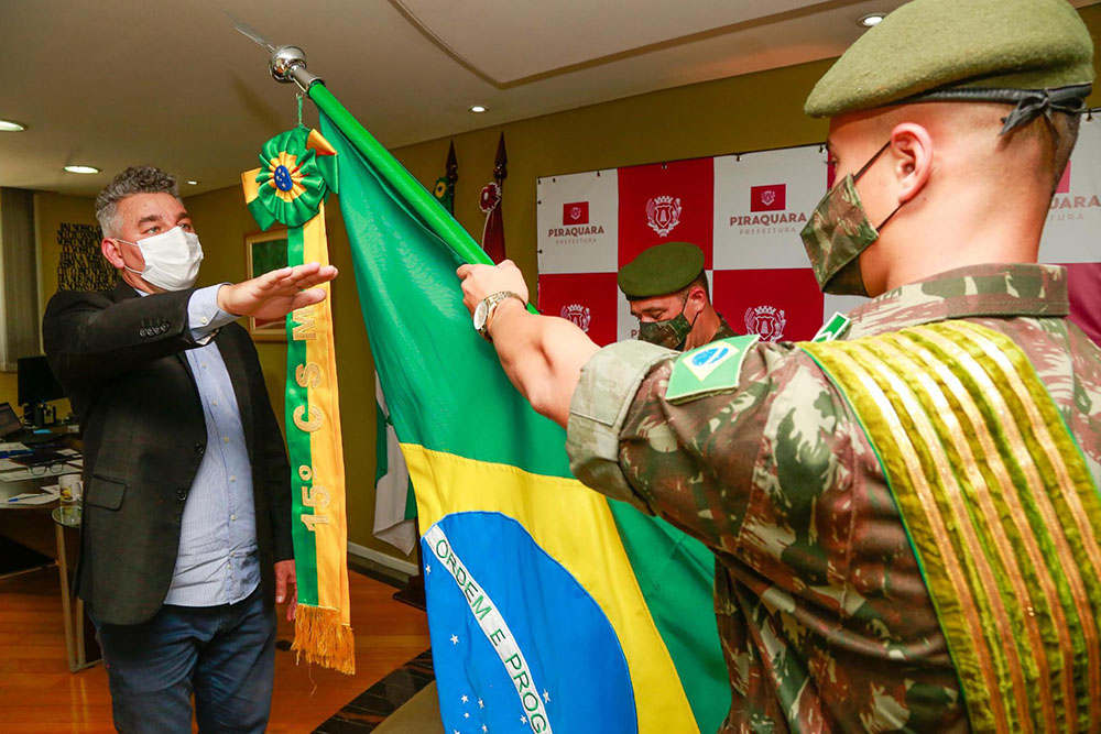 Prefeito Josimar Fróes toma posse como presidente da Junta de Serviço Militar de Piraquara 8 josimar froes Prefeito Josimar Fróes toma posse como presidente da Junta de Serviço Militar de Piraquara