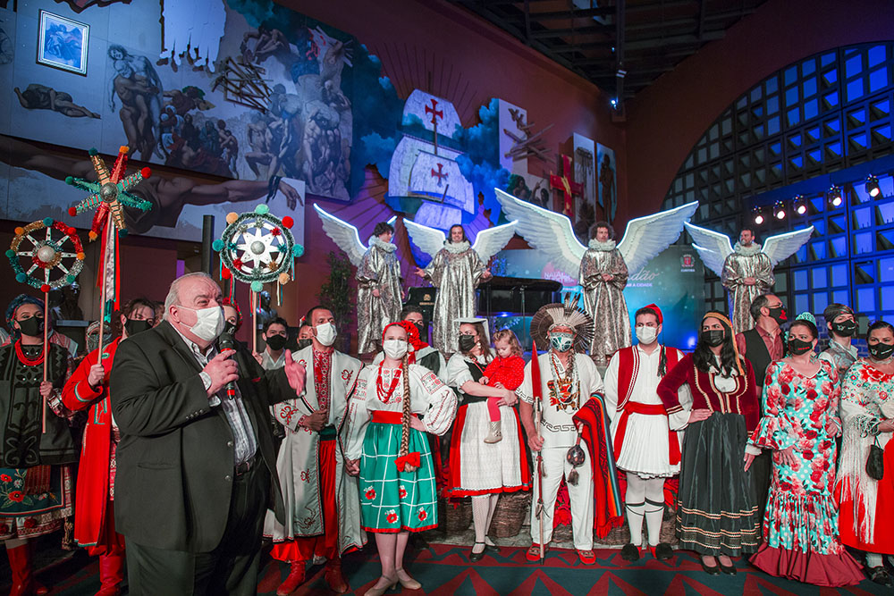 Greca abre o Natal 2021: “se eu puder pedir um presente, que seja a imunização de todos” 7 Curitiba - Luz dos Pinhais