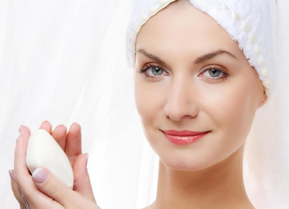 Sabonete facial inadequado pode inclusive potencializar inflamações e causar acne 3 sabonete facial Sabonete facial inadequado pode inclusive potencializar inflamações e causar acne