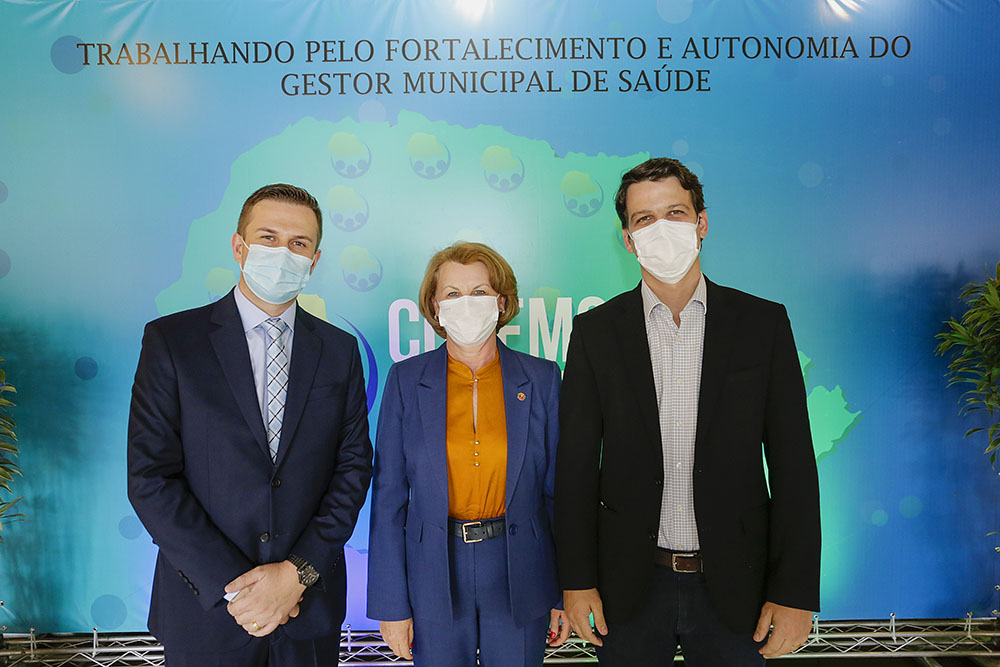 Márcia Huçulak assume diretoria em conselho de secretarias municipais de Saúde 5 curitiba marcia huculak Márcia Huçulak assume diretoria em conselho de secretarias municipais de Saúde