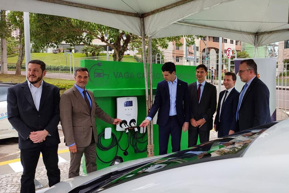 Copel inaugura eletroposto na sede do Tribunal de Justiça do Estado do Paraná 2 eletroposto Copel inaugura eletroposto na sede do Tribunal de Justiça do Estado do Paraná