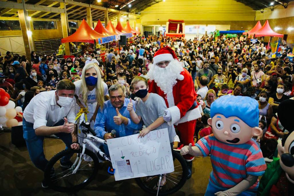 Instituto Dr. Ney Leprevost realiza Natal da Solidariedade e inspira ações de cidadania 9 leprevost 1 Instituto Dr. Ney Leprevost realiza Natal da Solidariedade e inspira ações de cidadania