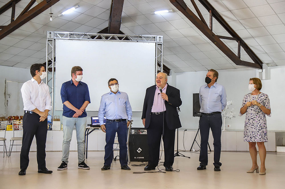 Greca agradece profissionais da Saúde pelo trabalho no combate à pandemia 5 rafael greca Greca agradece profissionais da Saúde pelo trabalho no combate à pandemia