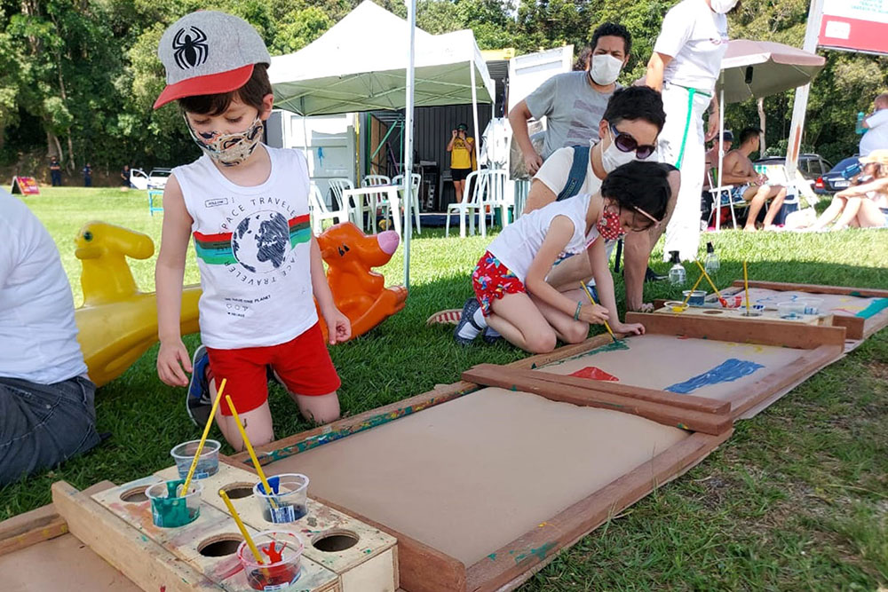 Crianças aproveitam o calor para se divertir com as atividades do Verão Curitiba 2022 9 verao curitiba 01 Crianças aproveitam o calor para se divertir com as atividades do Verão Curitiba 2022