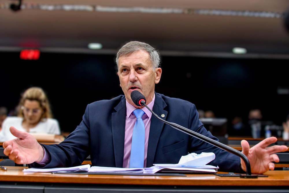 Projeto do deputado Luizão Goulart incentiva instalação de 5G em periferias e áreas rurais 1 luizao 1 Projeto do deputado Luizão Goulart incentiva instalação de 5G em periferias e áreas rurais