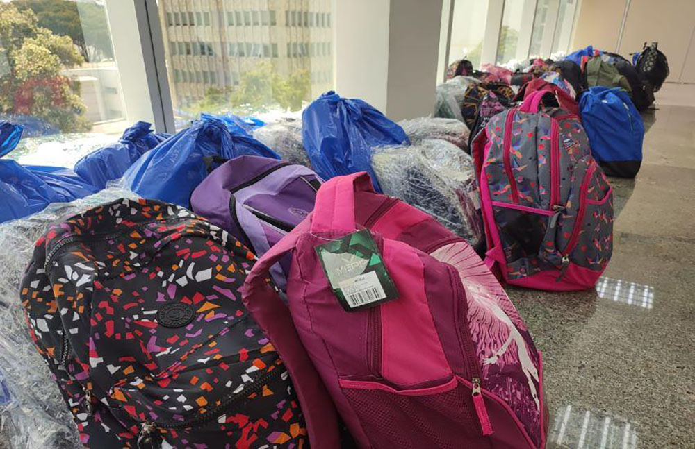 Campanha do TJPR arrecada 140 kits escolares para crianças e adolescentes em instituições de acolhimento 5 tjpr arrecadacao materiais escolares Campanha do TJPR arrecada 140 kits escolares para crianças e adolescentes em instituições de acolhimento