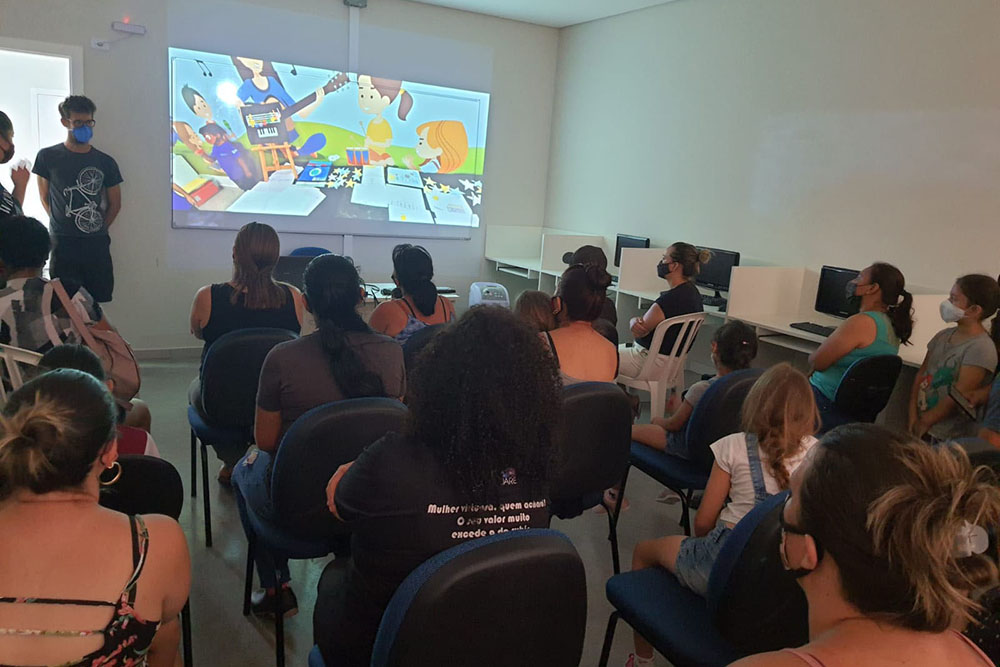 Famílias participam de primeira reunião do ano no Espaço de Convivência e Cidadania de Pinhais 1 pinhais centro convivencia Famílias participam de primeira reunião do ano no Espaço de Convivência e Cidadania de Pinhais