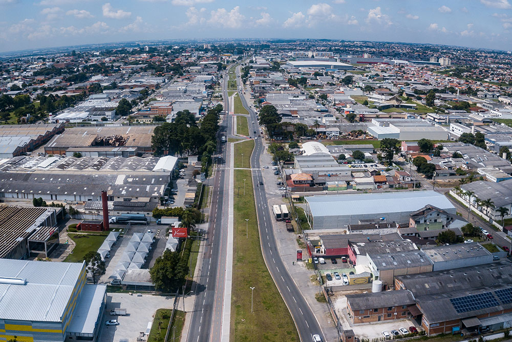 Em 30 anos de emancipação política, vemos uma Pinhais a cada dia melhor 18 avenida maringa foto roberto dziura jr 2 Em 30 anos de emancipação política, vemos uma Pinhais a cada dia melhor