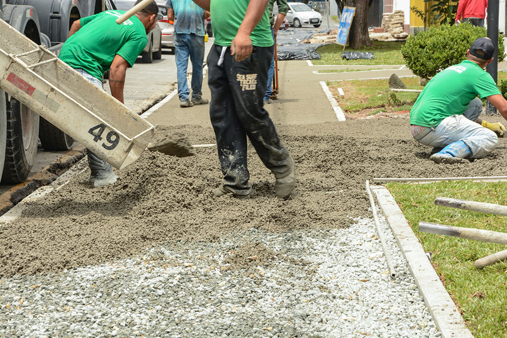 Em 30 anos de emancipação política, vemos uma Pinhais a cada dia melhor 5 calcada rua uganda foto roberto dziura jr 1260 Em 30 anos de emancipação política, vemos uma Pinhais a cada dia melhor