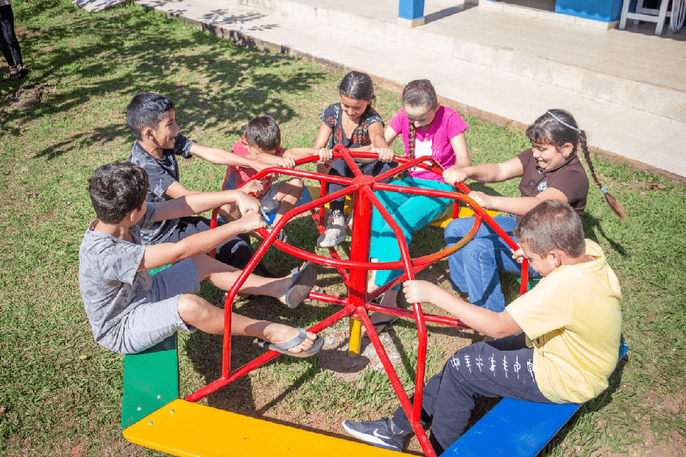 Prefeitura de Rio Branco do Sul instala equipamentos de recreação em escolas municipais urbanas e rurais 8 rio branco sul equipamentos recreacao Prefeitura de Rio Branco do Sul instala equipamentos de recreação em escolas municipais urbanas e rurais