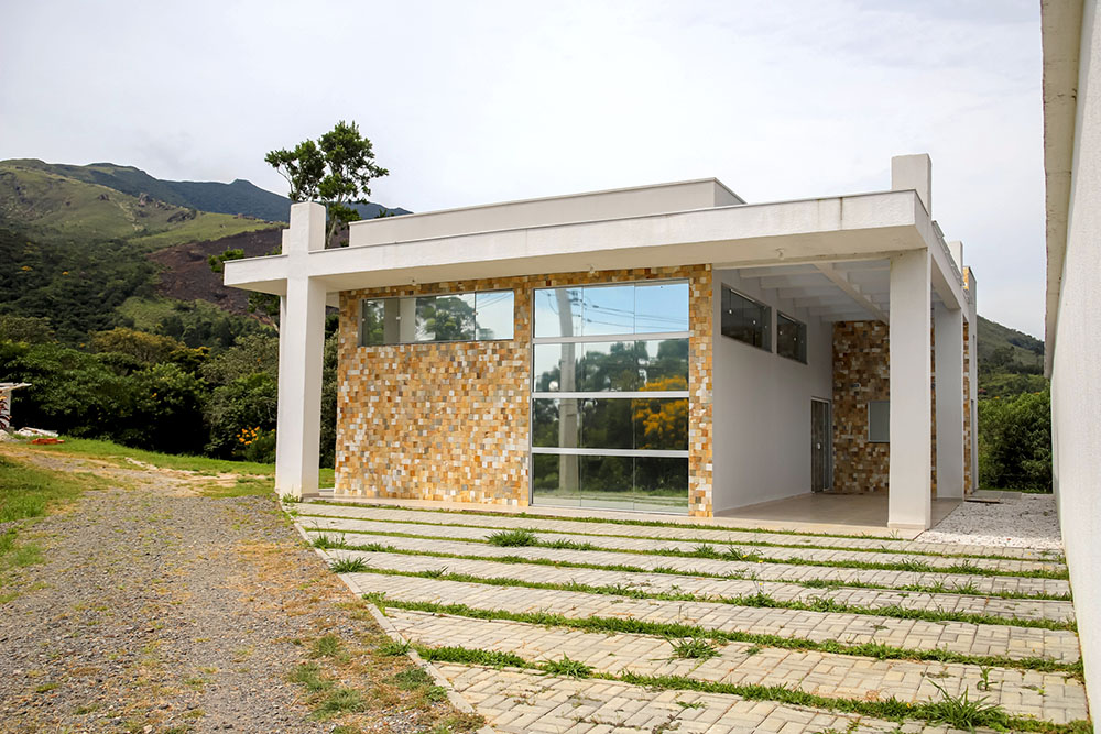 Prefeitura de Campina Grande do Sul investe cada vez mais no Interior 11 campina pag 07 01 Prefeitura de Campina Grande do Sul investe cada vez mais no Interior