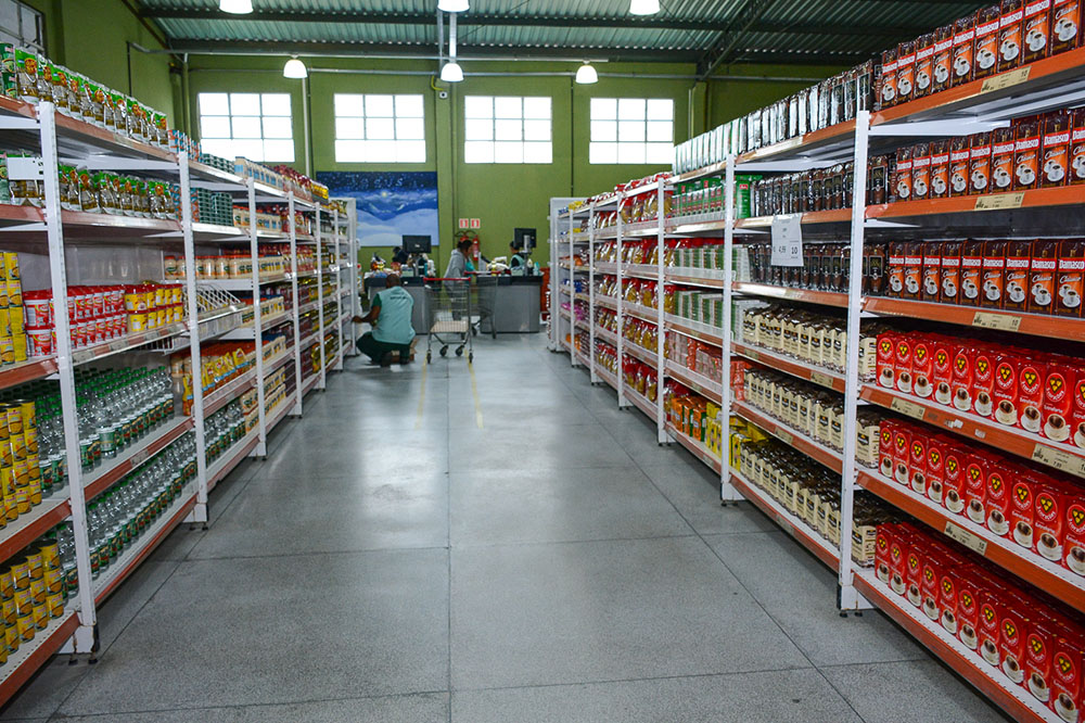 Armazém da Família de Pinhais passa a funcionar em novo horário a partir de maio 6 pinhais armazem familia Armazém da Família de Pinhais passa a funcionar em novo horário a partir de maio