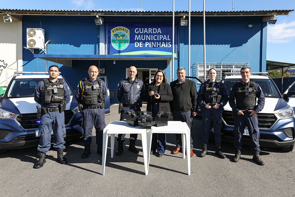 Pinhais é o primeiro município do Paraná a utilizar câmeras em viaturas e guardas 3 pinhais guarda municipal 1 Pinhais é o primeiro município do Paraná a utilizar câmeras em viaturas e guardas
