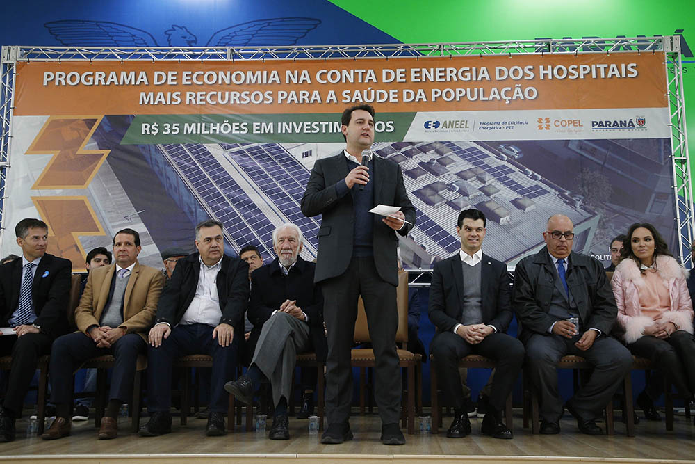 Chamada pública da Copel beneficia 41 hospitais com ações de eficiência energética 4 ratinho junior 02 Chamada pública da Copel beneficia 41 hospitais com ações de eficiência energética