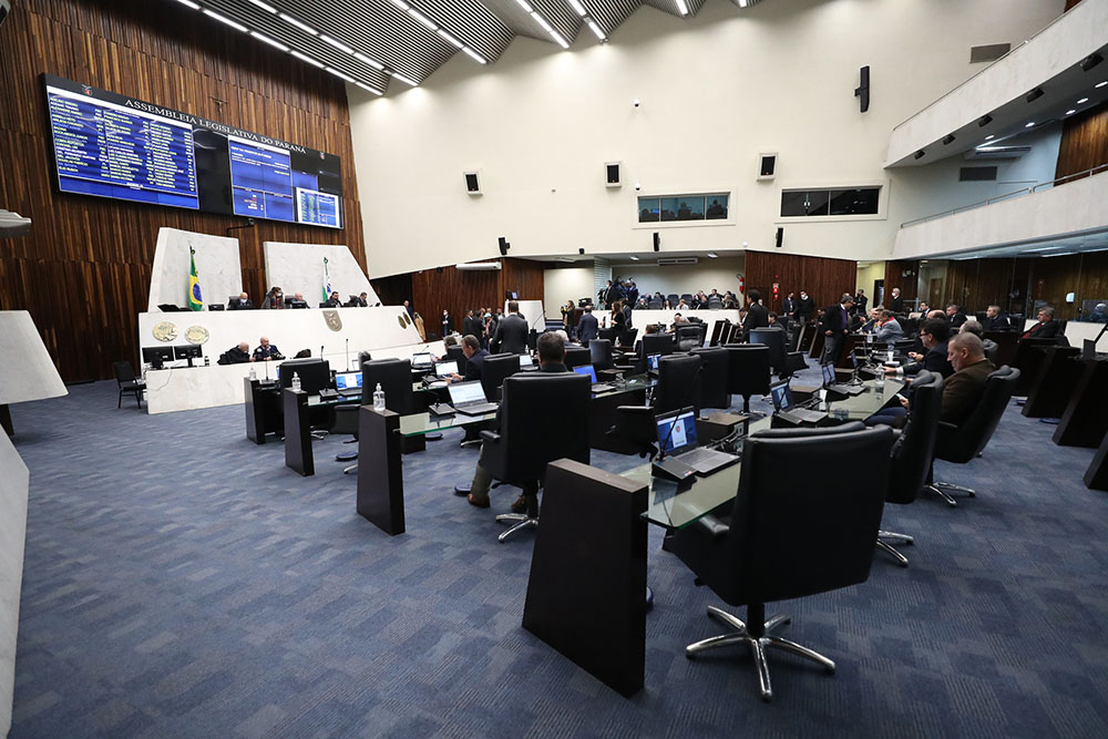 Assembleia aprova em 1º turno proposta que reorganiza carreira de servidores do Detran 9 alep 2 Assembleia aprova em 1º turno proposta que reorganiza carreira de servidores do Detran