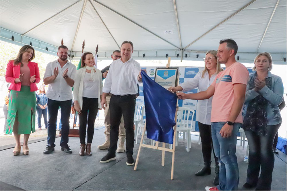 Prefeitura de Campina Grande do Sul reinaugura Escola Humberto de Alencar Castelo Branco 2 campina grande sul inauguracao escola 01 Prefeitura de Campina Grande do Sul reinaugura Escola Humberto de Alencar Castelo Branco