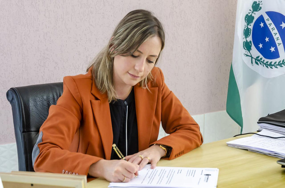 Prefeita Karime Fayad regulamenta serviço de inspeção animal de Rio Branco do Sul 9 rio branco sul karime fayad Prefeita Karime Fayad regulamenta serviço de inspeção animal de Rio Branco do Sul