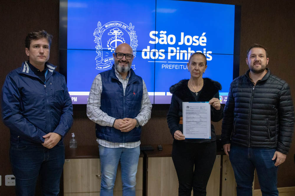 São José dos Pinhais assina primeira licença ambiental para terraplanagem para obra da Escola Municipal Papa Paulo VI 2 sao jose pinhais colegio papa São José dos Pinhais assina primeira licença ambiental para terraplanagem para obra da Escola Municipal Papa Paulo VI