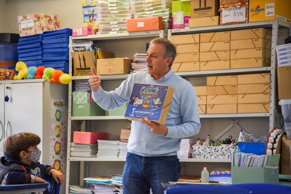 Projeto Maluquinho por Robótica inicia no 2° semestre nas Escolas Municipais de Colombo 4 colombo maluquinho robotica Projeto Maluquinho por Robótica inicia no 2° semestre nas Escolas Municipais de Colombo