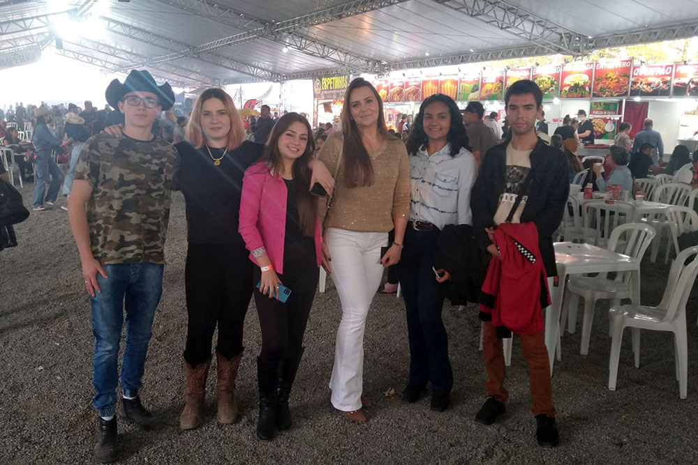 Campina Grande do Sul realiza a 1ª ExpoCamp 7 expocamp visitantes 02 Campina Grande do Sul realiza a 1ª ExpoCamp