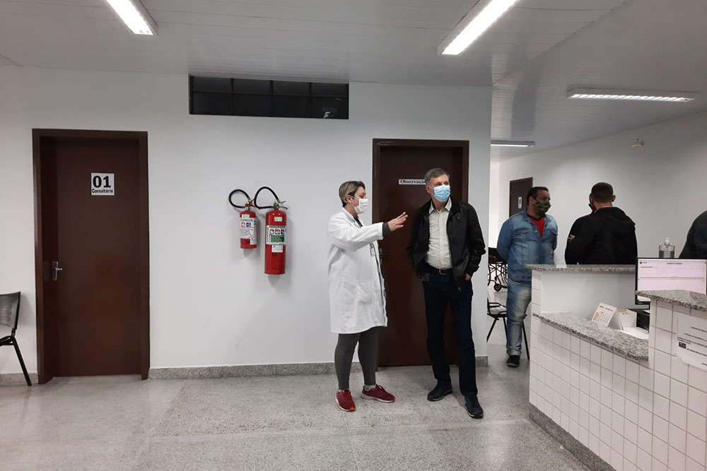 Deputado Luizão Goulart garante reforma de unidades de saúde em Curitiba 8 luizao goulart Deputado Luizão Goulart garante reforma de unidades de saúde em Curitiba