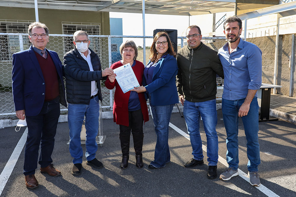 Assinada ordem de serviço para a retomada das obras dos equipamentos comunitários do Parque Palmital, em Pinhais 8 pinhais palmital Assinada ordem de serviço para a retomada das obras dos equipamentos comunitários do Parque Palmital, em Pinhais