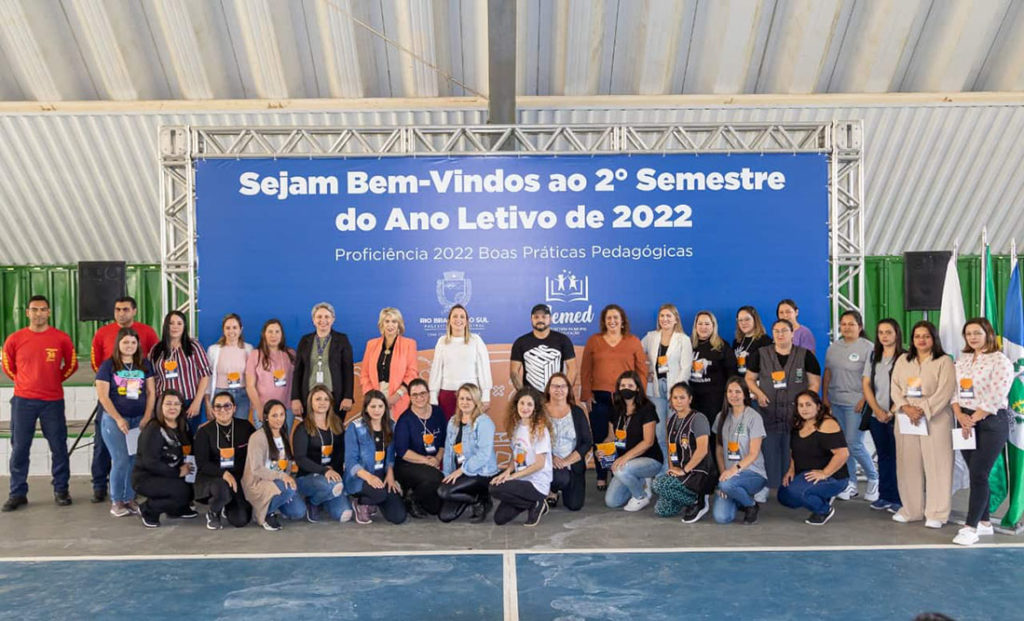Secretaria de Educação de Rio Branco do Sul inicia retorno às aulas com evento de formação aos professores no Caic 2 rio branco sul volta aulas Secretaria de Educação de Rio Branco do Sul inicia retorno às aulas com evento de formação aos professores no Caic