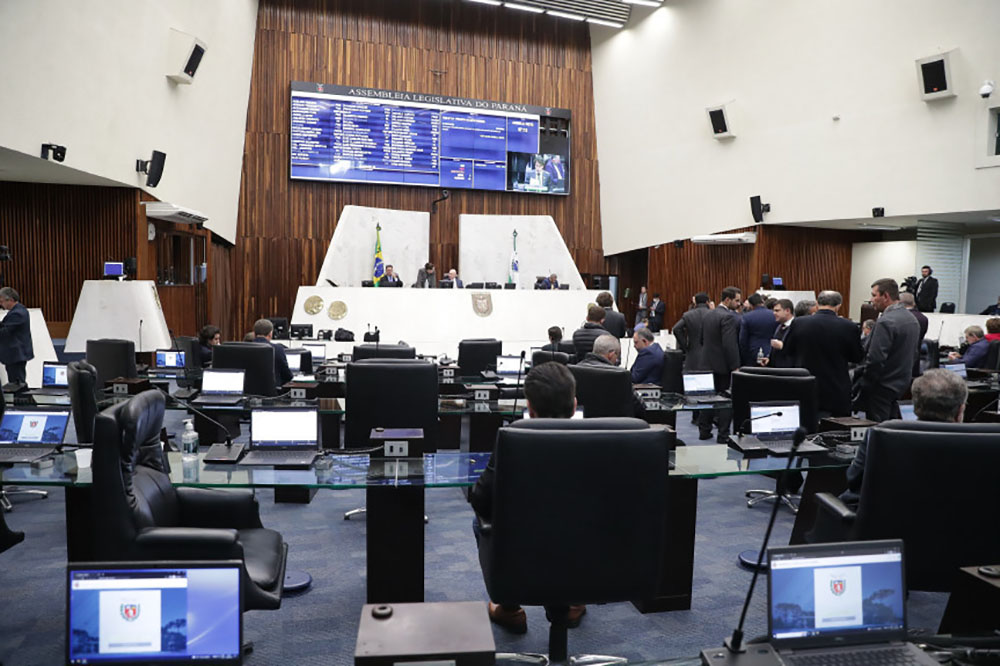 Aprovados créditos especiais no valor de R$ 9 milhões ao Orçamento Geral do Estado 7 alep 01 3 Aprovados créditos especiais no valor de R$ 9 milhões ao Orçamento Geral do Estado