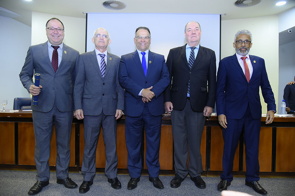 Conselho Federal dos Técnicos Industriais empossa nova Diretoria Executiva - Gestão 2022-2026 2 Nova diretoria do CFT Conselho Federal dos Técnicos Industriais empossa nova Diretoria Executiva - Gestão 2022-2026