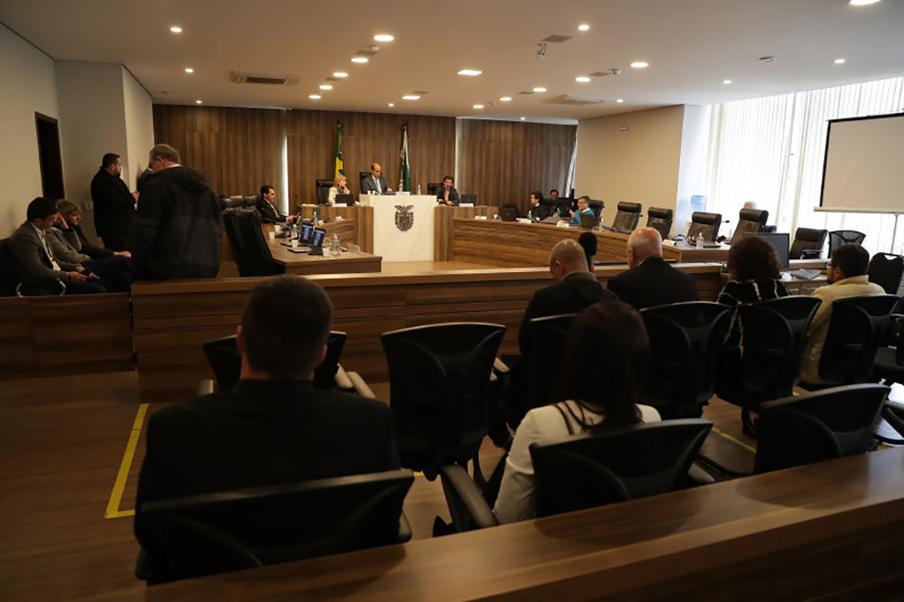 Comissão de Orçamento da Alep aprova parecer favorável à LDO em forma de substitutivo geral 3 alep 01 Comissão de Orçamento da Alep aprova parecer favorável à LDO em forma de substitutivo geral