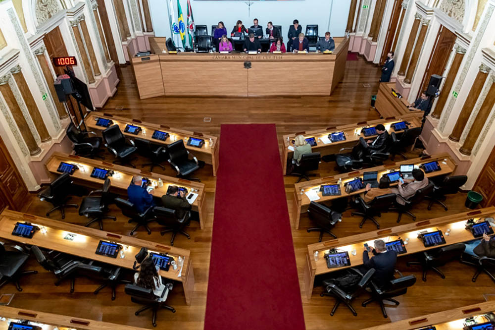 Câmara de Curitiba irá contestar no STF liminar que reverteu cassação de petista 8 camara curitiba cassacao Câmara de Curitiba irá contestar no STF liminar que reverteu cassação de petista