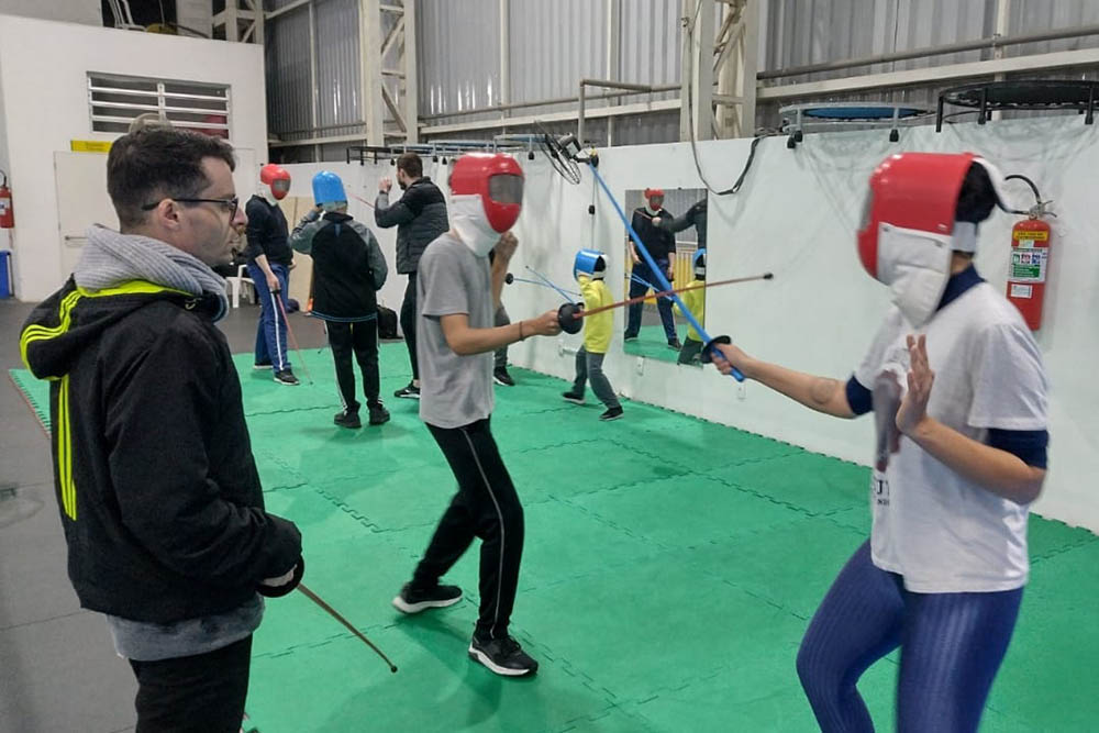 Esgrima se junta aos esportes oferecidos sem custo no Cajuru 8 curitiba esgrima Esgrima se junta aos esportes oferecidos sem custo no Cajuru