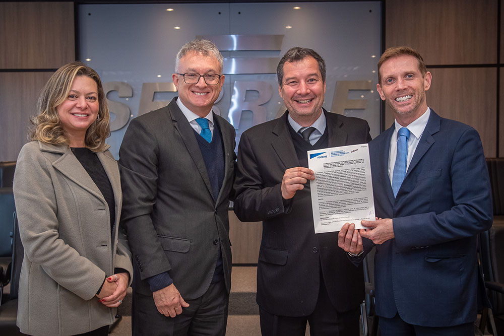 TCE-PR e Sebrae renovam parceria em benefício dos pequenos empreendedores 1 tce sebrae 01 TCE-PR e Sebrae renovam parceria em benefício dos pequenos empreendedores