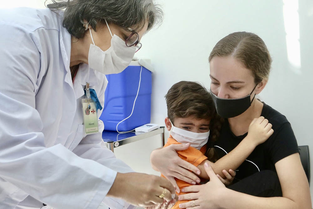 Coberturas vacinais sobem 6,7% em Curitiba 1 vacinacao 1 Coberturas vacinais sobem 6,7% em Curitiba