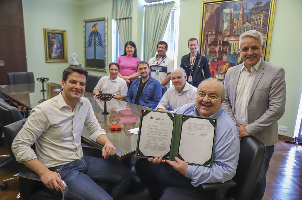 Greca encaminha à Câmara Projeto de Lei que institui o Programa Alimento Solidário 9 curitiba alimento solidario Greca encaminha à Câmara Projeto de Lei que institui o Programa Alimento Solidário