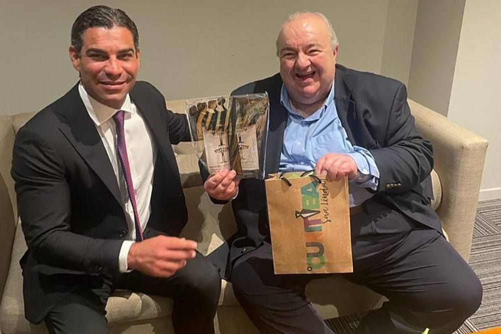 Greca se reúne com presidente da Conferência de prefeitos dos EUA 7 curitiba greca Greca se reúne com presidente da Conferência de prefeitos dos EUA