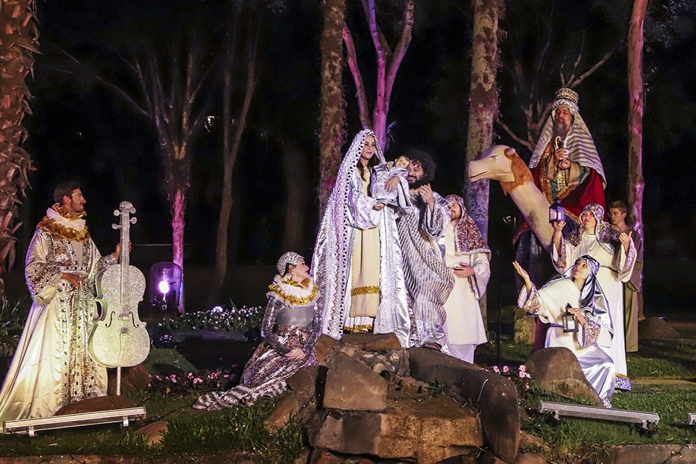 Faltam menos de 30 dias para o Natal de Curitiba - Luz dos Pinhais 2022 2 natal curitiba Faltam menos de 30 dias para o Natal de Curitiba - Luz dos Pinhais 2022