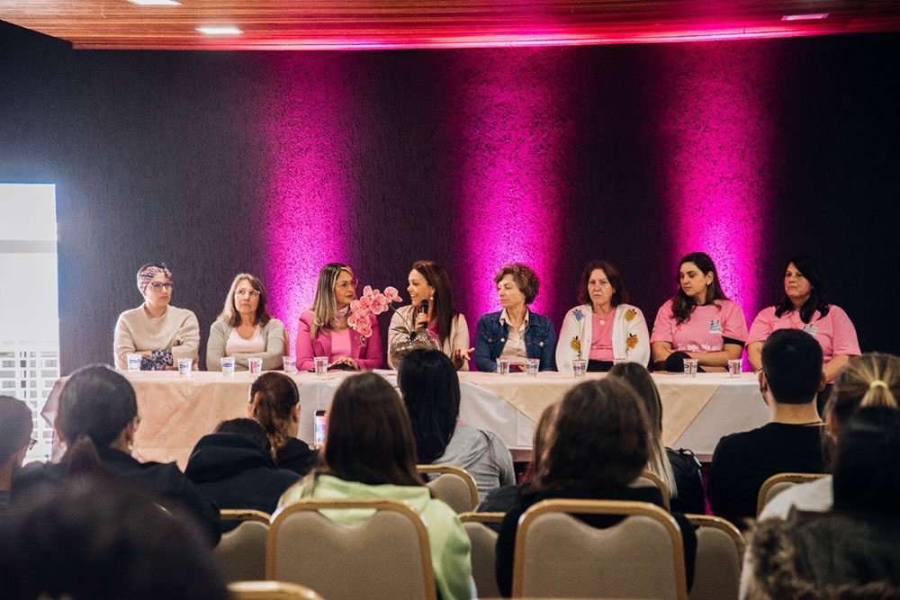 Histórias de luta e superação contra o câncer de mama marcam evento em Quatro Barras 6 quatro barras cancer mama Histórias de luta e superação contra o câncer de mama marcam evento em Quatro Barras