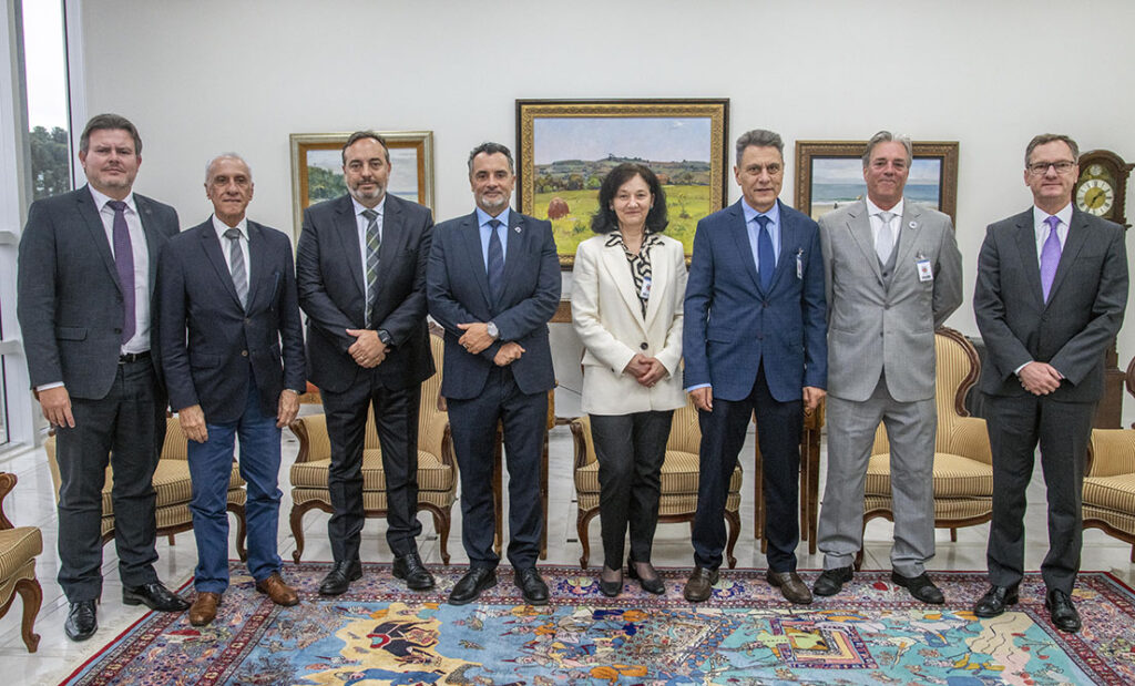 Tribunal de Justiça do Paraná assina convênio com Projeto Cini Skate Social 5 tjpr cini skate Tribunal de Justiça do Paraná assina convênio com Projeto Cini Skate Social