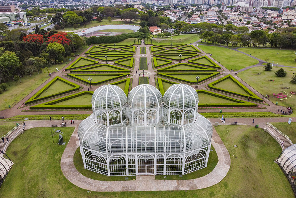 A importância dos espaços compartilhados nas cidades 4 JARDIM BOTANICO FOTO DIVULGACAO PREFEITURA DE CURITIBA A importância dos espaços compartilhados nas cidades