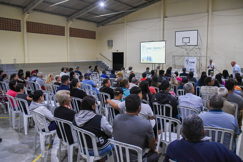 Prefeitura de Colombo e Tribunal de Justiça iniciam nova etapa do Programa Moradia Legal 1 colombo moradia legal Prefeitura de Colombo e Tribunal de Justiça iniciam nova etapa do Programa Moradia Legal