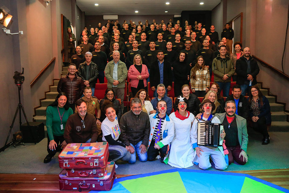 Peça “Procura-se uma Estrela” trouxe emoção e conscientização sobre doação de medula óssea 4 piraquara medula ossea 02 Peça “Procura-se uma Estrela” trouxe emoção e conscientização sobre doação de medula óssea