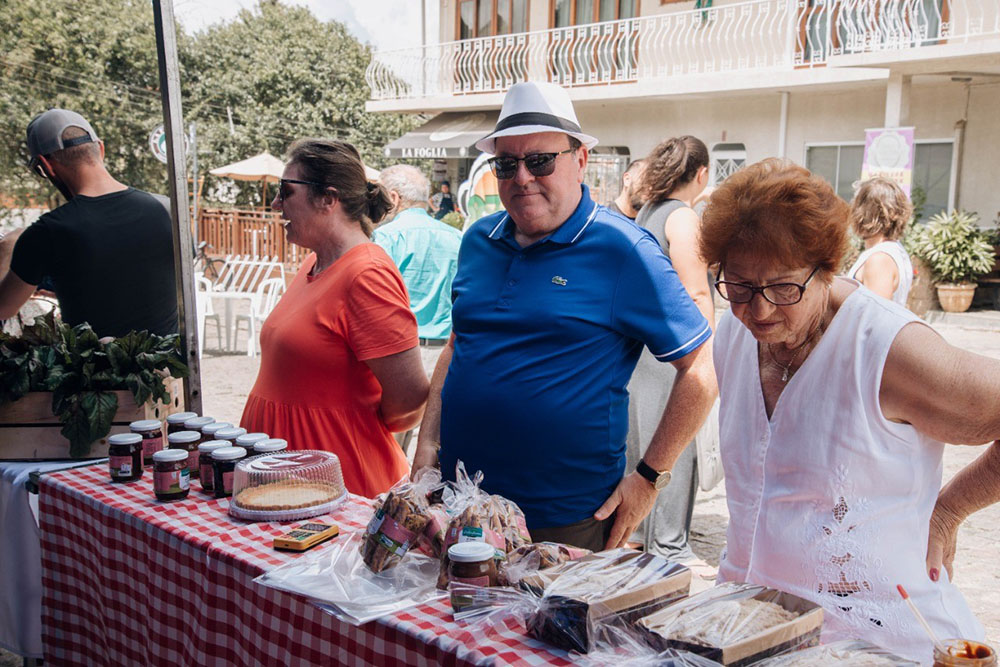 Quatro Barras sedia 1º Festival do Morango Orgânico 2 quatro barras morango Quatro Barras sedia 1º Festival do Morango Orgânico